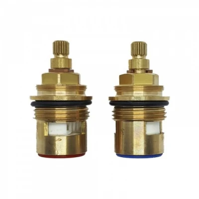 Unknown 3/4" BSP Quarter Turn Tap Valves -53mm Tall 1 Unknown 3/4" BSP Quarter Turn Tap Valves -53mm Tall